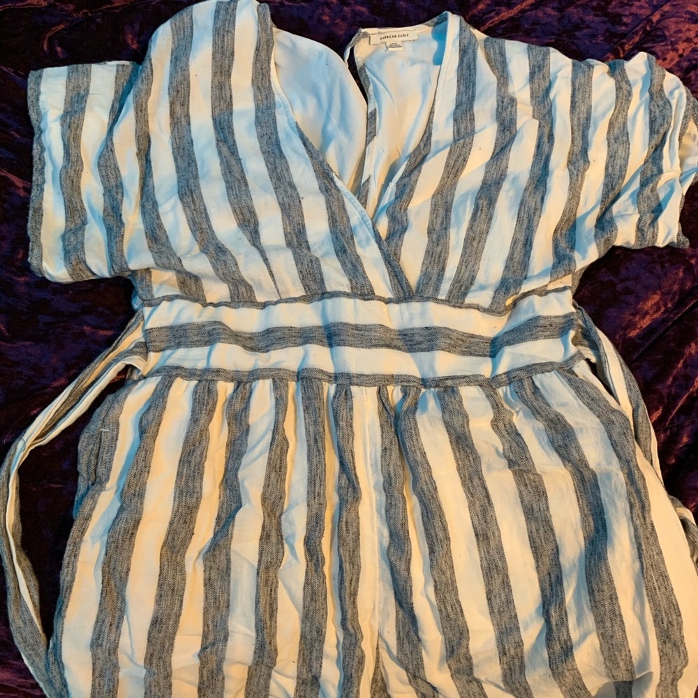 American Eagle Romper Size Large - image 2